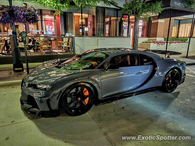 Bugatti Chiron spotted in Birmingham, Michigan