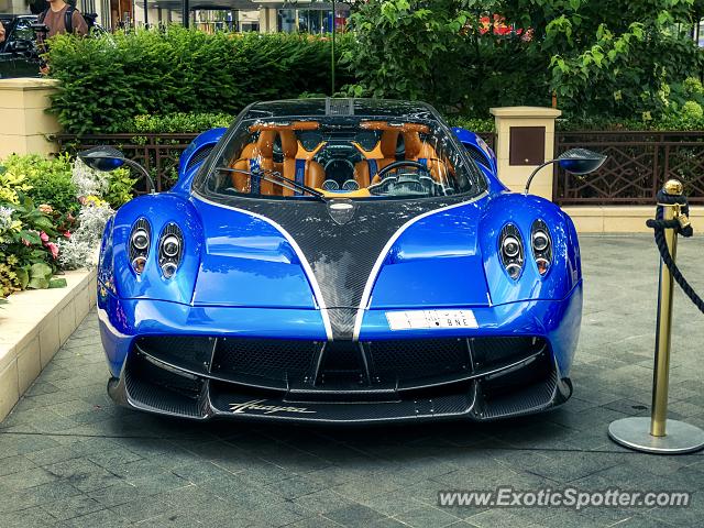 Pagani Huayra spotted in London, United Kingdom