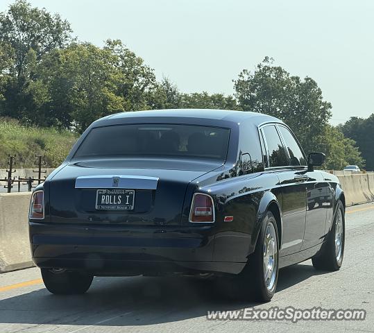 Rolls-Royce Phantom spotted in Shelbyville, Kentucky