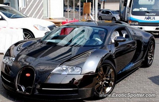 Bugatti Veyron spotted in Riyadh, Saudi Arabia