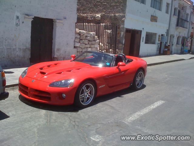 Dodge Viper spotted in Lima, Peru
