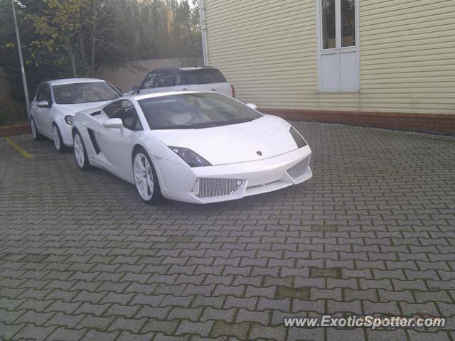 Lamborghini Gallardo spotted in Istanbul, Turkey