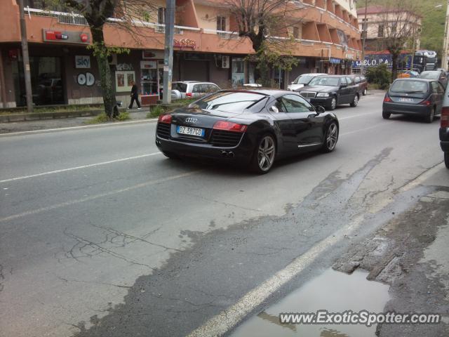 Audi R8 spotted in CATANZARO, Italy