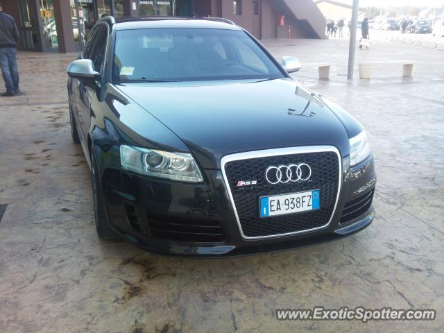 Audi R8 spotted in LAMEZIA TERME, Italy