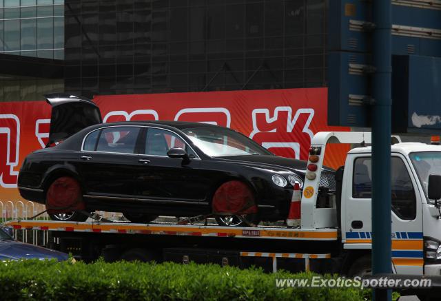 Bentley Continental spotted in Beijing, China