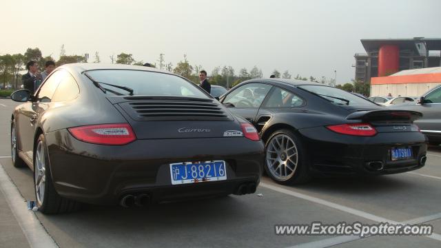 Porsche 911 Turbo spotted in SHANGHAI, China