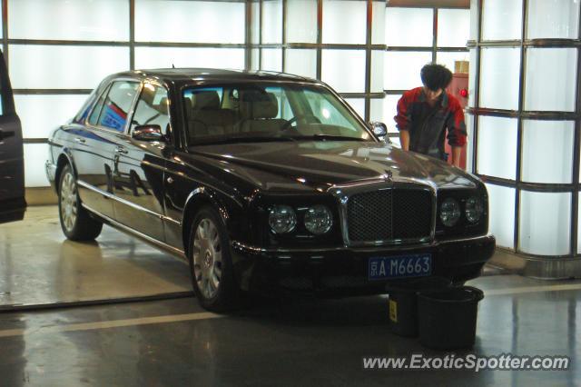 Bentley Arnage spotted in Beijing, China