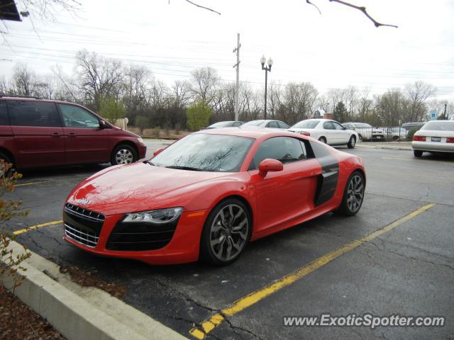Audi R8 spotted in Barrington, Illinois