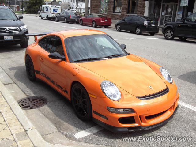 Porsche 911 GT3 spotted in Barrington, Illinois