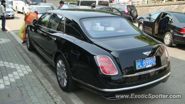 Bentley Mulsanne spotted in Hangzhou, China