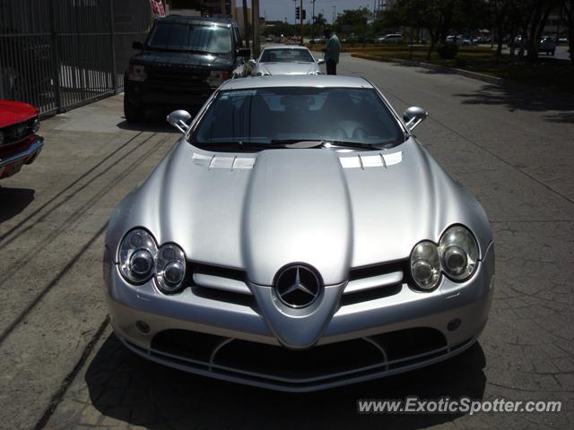 Mercedes SLR spotted in Df, Mexico, Mexico