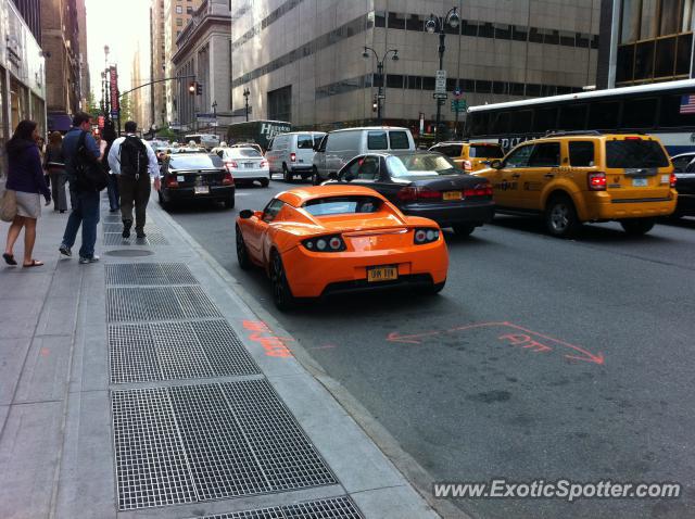 Tesla Roadster spotted in New York, New York