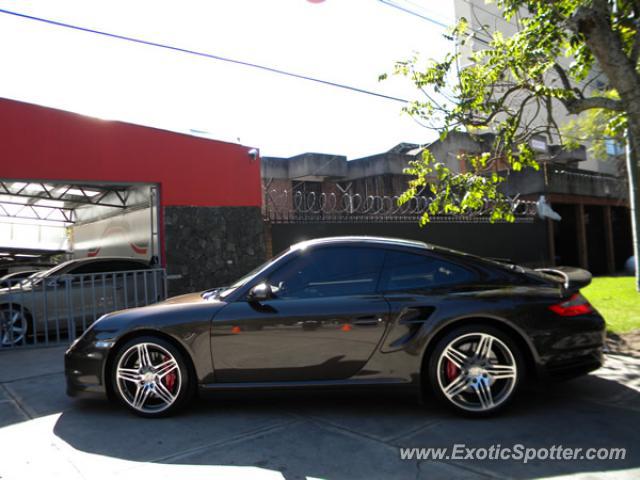 Porsche 911 Turbo spotted in Guatemala City, Guatemala