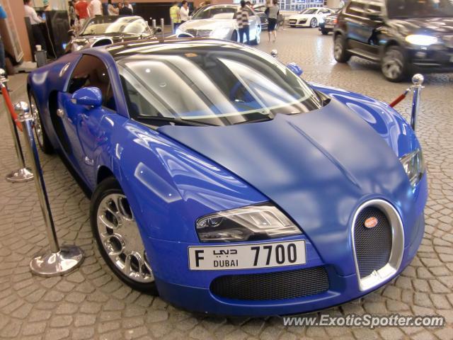Bugatti Veyron spotted in Dubai, United Arab Emirates