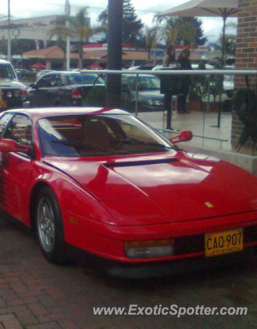 Ferrari Testarossa spotted in Medellín, Colombia