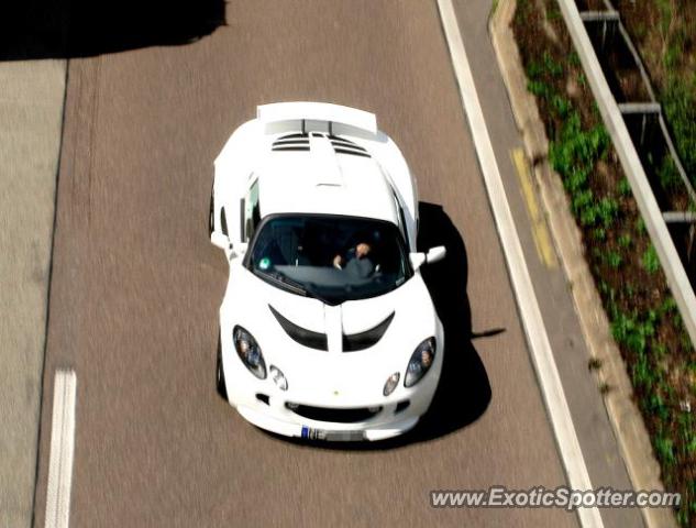 Lotus Exige spotted in Motoway, Germany