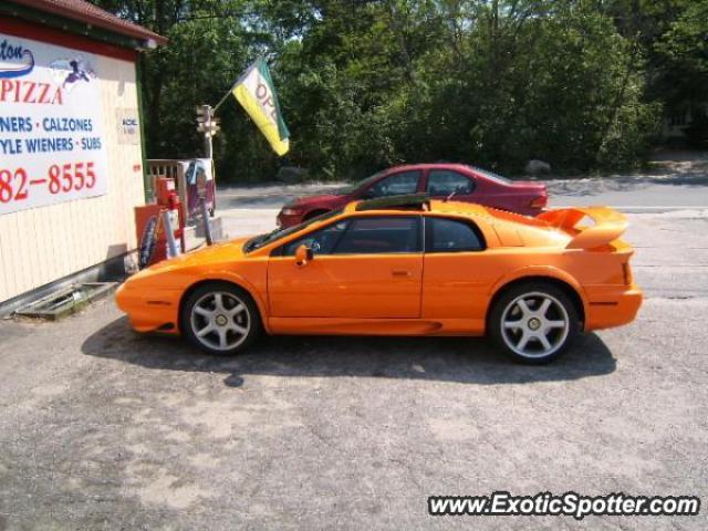 Lotus Esprit spotted in Peace Dale, Rhode Island
