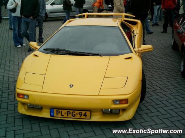 Lamborghini Diablo spotted in Breukelen, Netherlands