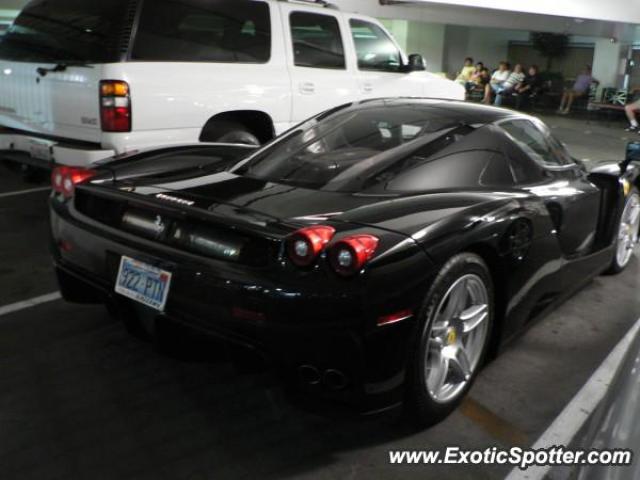 Ferrari Enzo spotted in Las Vegas, Nevada