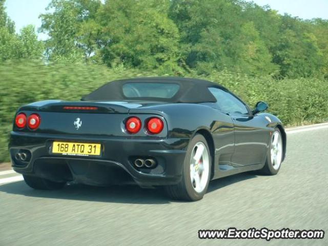 Ferrari 360 Modena spotted in Highway, France