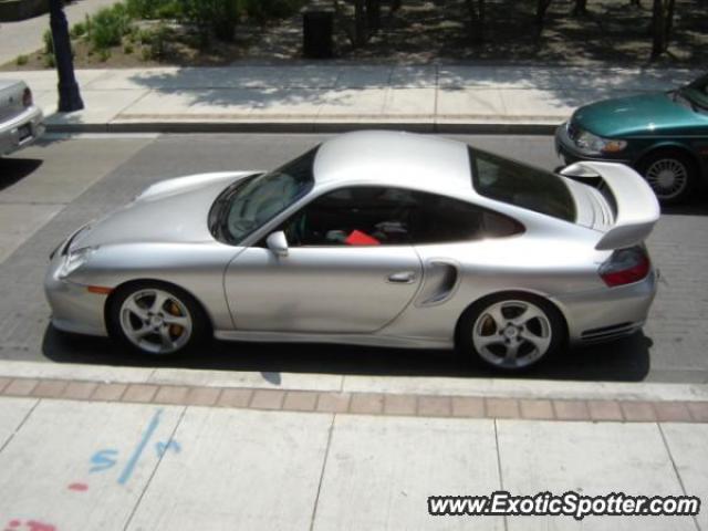 Porsche 911 GT2 spotted in Toronto, Canada