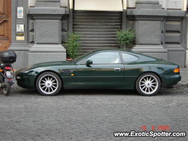 Aston Martin DB7 spotted in Roma, Italy