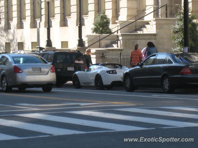 Tesla Roadster spotted in Washington D.C., Maryland