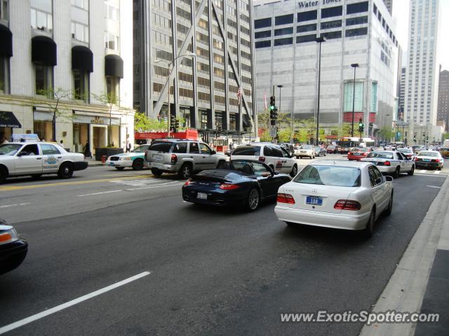 Porsche 911 Turbo spotted in Chicago, Illinois