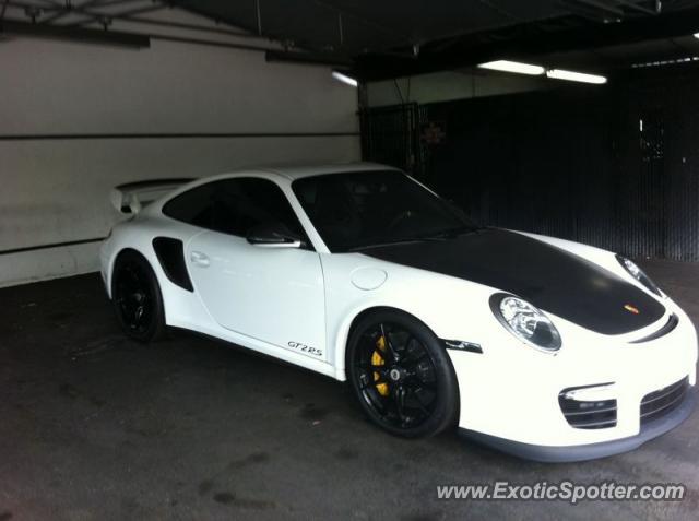 Porsche 911 GT2 spotted in Miami, Florida