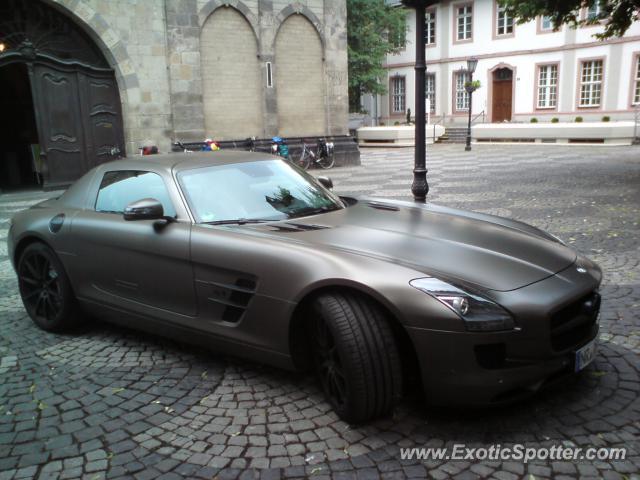 Mercedes SLS AMG spotted in Koblenz, Germany