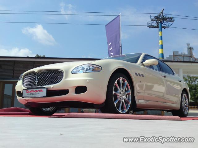 Maserati Quattroporte spotted in Mamaia Constanta, Romania