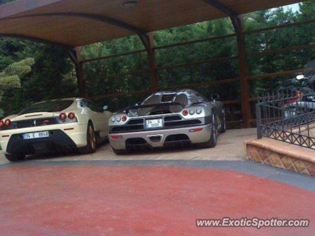 Koenigsegg CCX spotted in Istanbul, Turkey
