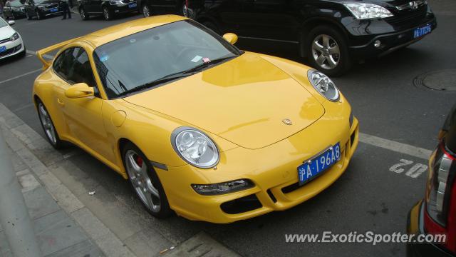 Porsche 911 spotted in SHANGHAI, China