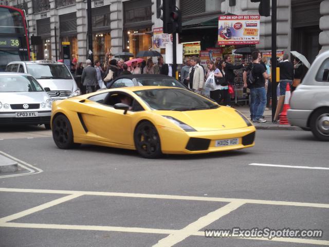 Lamborghini Gallardo spotted in London, United Kingdom