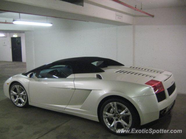 Lamborghini Gallardo spotted in Istanbul, Turkey