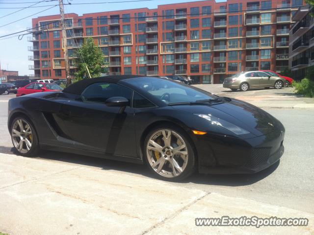 Lamborghini Gallardo spotted in Montreal,quebec, Canada