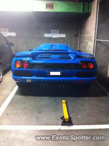 Lamborghini Diablo spotted in Melbourne, Australia