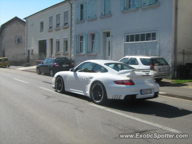 Porsche 911 GT2 spotted in Rehlingen-Siersburg, Germany