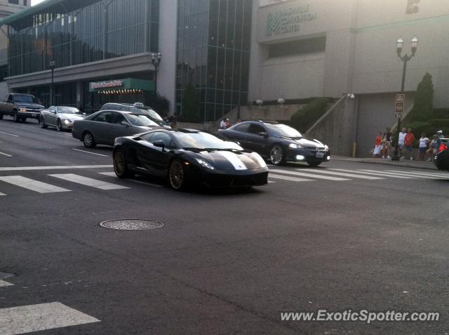 Lamborghini Gallardo spotted in Nashville, Tennessee