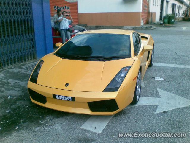 Lamborghini Gallardo spotted in Kl, Malaysia