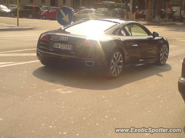 Audi R8 spotted in Milan, Italy