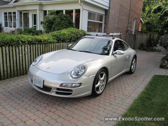 Porsche 911 spotted in Toronto, Canada