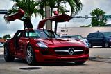 Mercedes SLS AMG