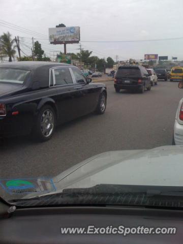 Rolls Royce Phantom spotted in Santo Domingo, Dominican republic