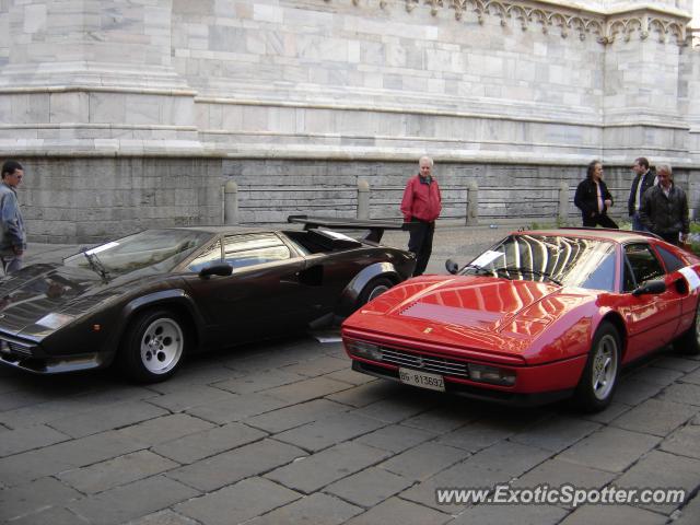 Lamborghini Countach spotted in Milan, Italy