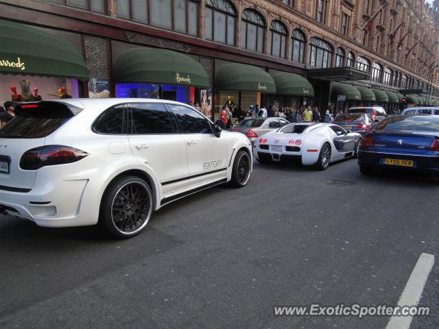 Bugatti Veyron spotted in London, United Kingdom