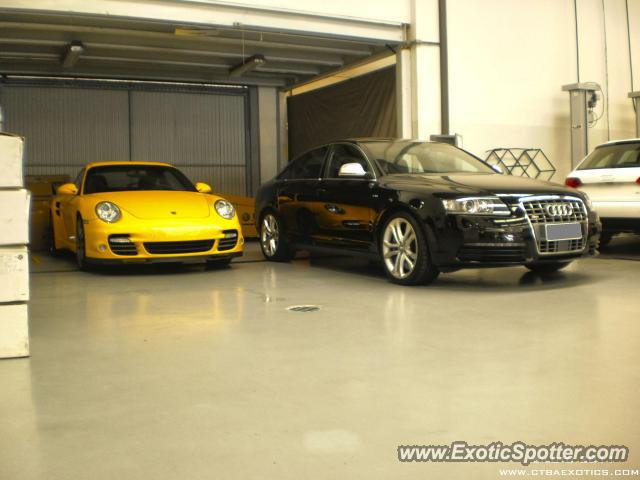 Porsche 911 Turbo spotted in Curitiba, PR, Brazil