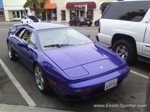 Lotus Esprit spotted in La Jolla, California