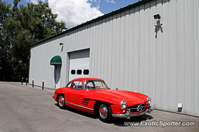 Mercedes 300SL spotted in Utica, New York