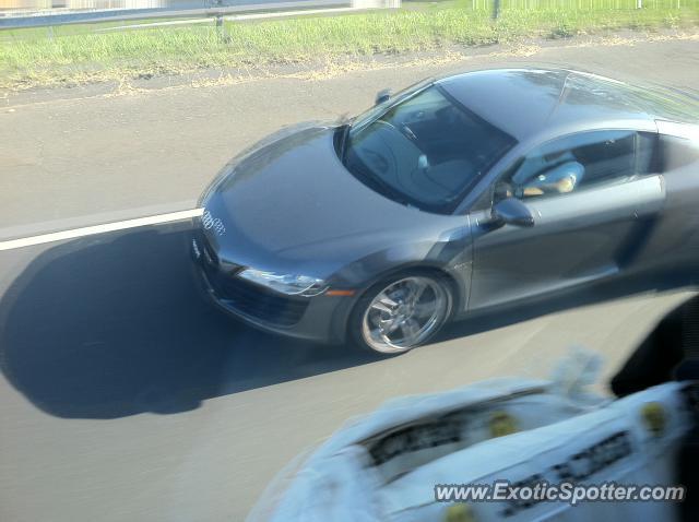 Audi R8 spotted in Mass Highway, Massachusetts